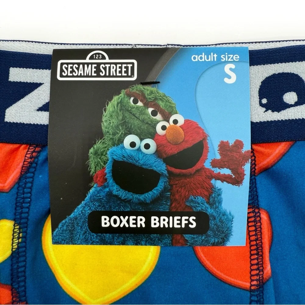 Sesame Street Elmo Crazy Boxer Briefs Mens Small Underwear Hearts Blue Fun Gift